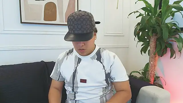 Naim Bennetsex online show from 11.19.25