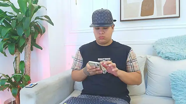 Naim Bennetsex online show from 12.15.25