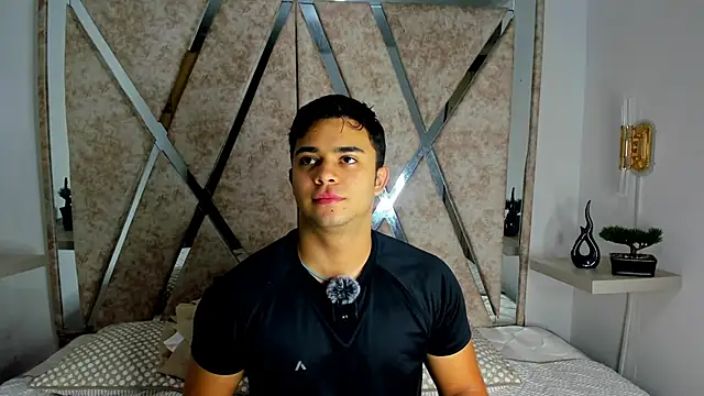 jayd muscle online show from 10.24.25