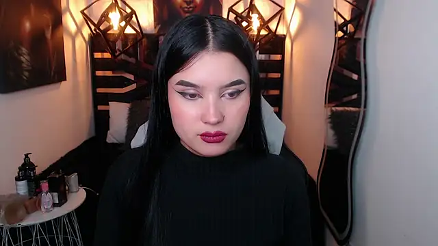 Natalie loffreda online show from 04.10.26