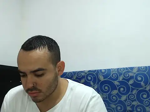 Snapshot of Ana_ThiagoxX chatting on 02.04.26 Ana ThiagoxX online show from 02.04.26