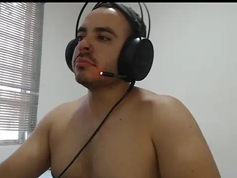 Snapshot of Ana_ThiagoxX chatting on 03.09.26 Ana ThiagoxX online show from 03.09.26