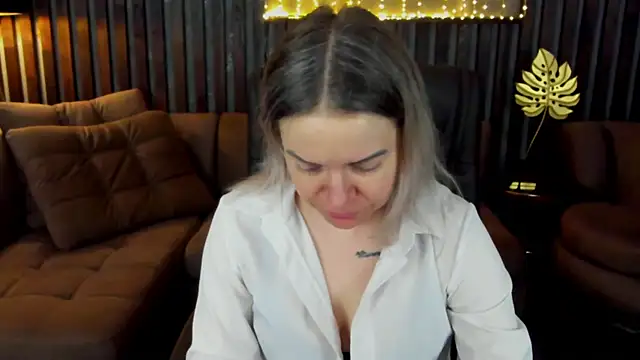 Anna Snows online show from 03.22.26