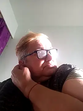 Sonya51561 online show from 11.25.25