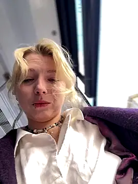 EveLittleSinner online show from 09.28.25