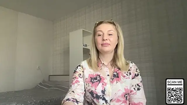 Blondie xoxoxo online show from 03.20.26