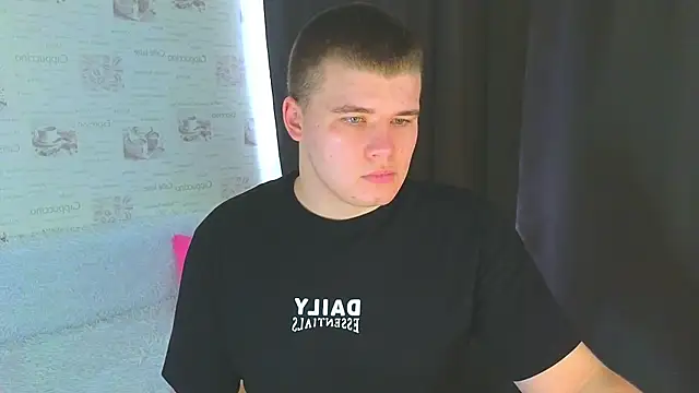 kittenmurr online show from 09.18.25