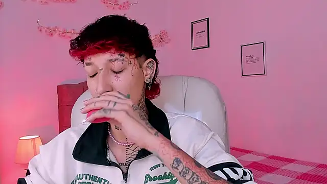 Luci Rose online show from 02.14.26