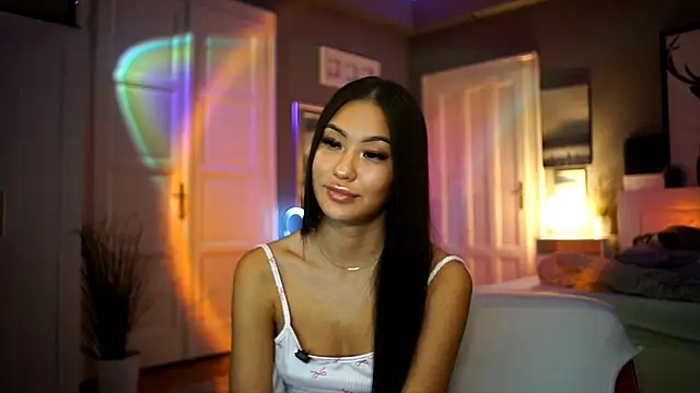 SyrenAsia online show from 10.02.25