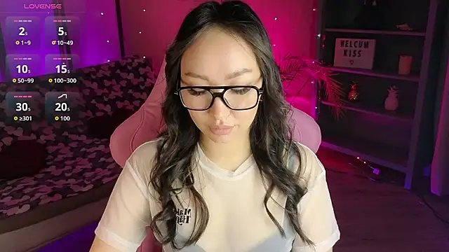 Mary Driden online show from 03.05.26