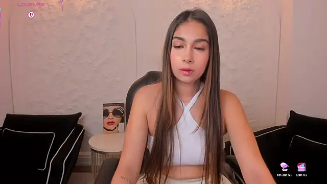 Snapshot of VeronicaBlue chatting on 07.29.26 VeronicaBlue online show from 07.29.26