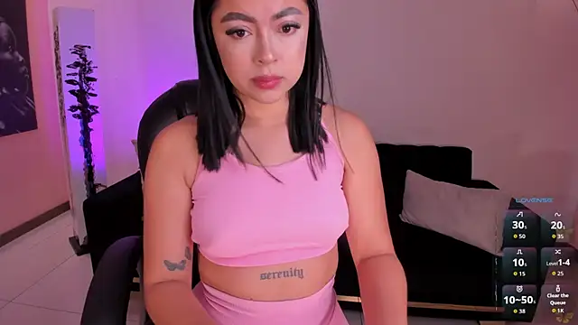 Snapshot of NataliaGaret chatting on 06.19.26 NataliaGaret online show from 06.19.26