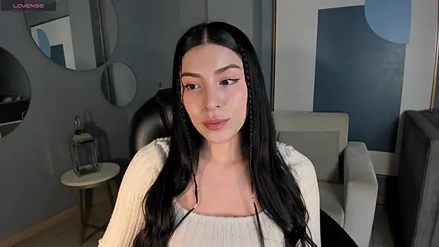 Snapshot of MaddisonTaylor1 chatting on 06.08.26 MaddisonTaylor1 online show from 06.08.26