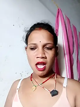 Snapshot of Chandni_Love143 chatting on 09.12.25 Chandni Love143 online show from 09.12.25