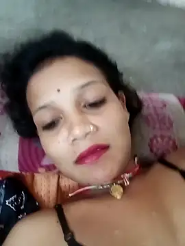 Snapshot of Chandni_Love143 chatting on 09.21.25 Chandni Love143 online show from 09.21.25