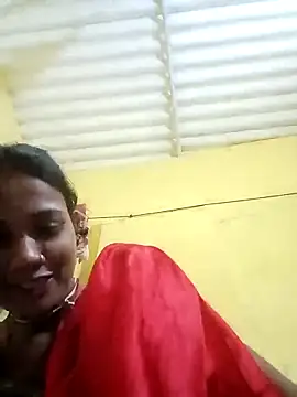 Snapshot of Chandni_Love143 chatting on 10.19.25 Chandni Love143 online show from 10.19.25