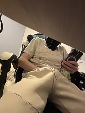 Snapshot of tok_lo24 chatting on 02.08.26 tok lo24 online show from 02.08.26