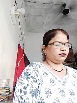 Bhavna hot online show from 10.04.25