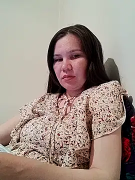 Snapshot of Minna_Linda chatting on 09.23.25 Minna Linda online show from 09.23.25
