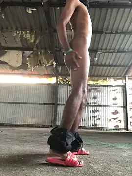 Snapshot of kavi1q1 chatting on 10.28.25 kavi1q1 online show from 10.28.25