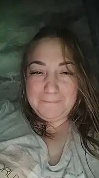 Snapshot of Kiss_Eva chatting on 12.29.24 Kiss Eva online show from 12.29.24