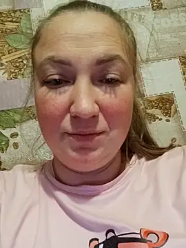 Snapshot of Kiss_Eva chatting on 11.07.25 Kiss Eva online show from 11.07.25