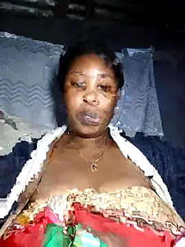 OCEANSQUITERXXX online show from 10.24.25