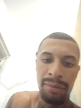 Snapshot of Gabriesex chatting on 09.30.25 Gabriesex online show from 09.30.25