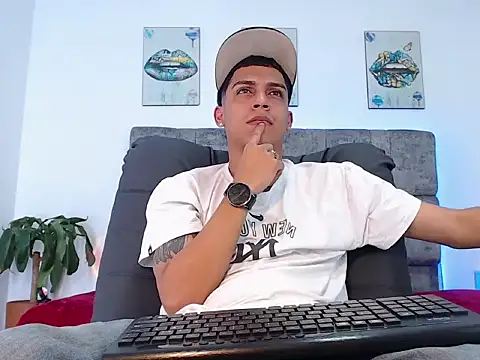 david santos16 online show from 09.24.25