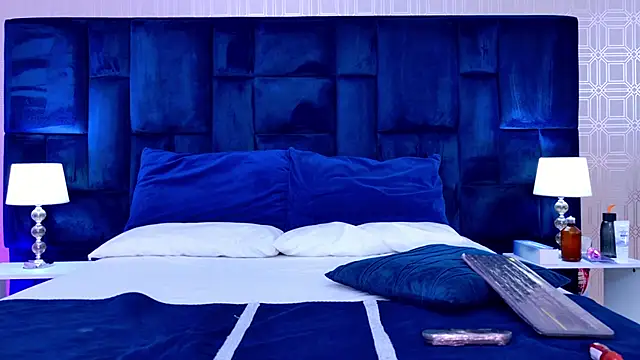 Samanta Isel online show from 11.24.25