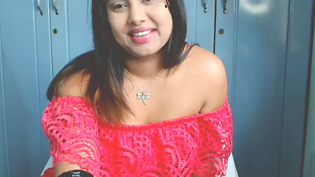 Indian GlowingMiax online show from 09.22.25