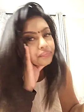 Indian GlowingMiax online show from 12.01.25