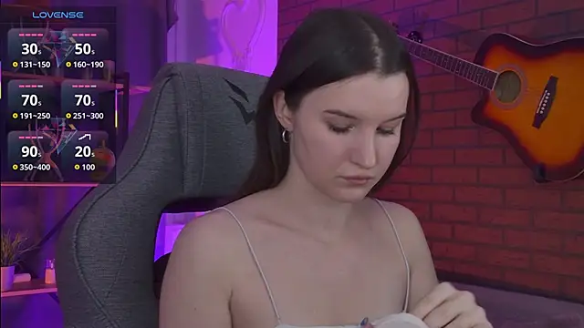 AgataWillis online show from 03.07.26