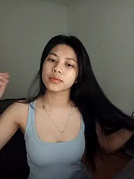 Snapshot of Katanh chatting on 03.27.26 Katanh online show from 03.27.26