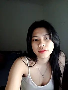 Snapshot of Katanh chatting on 04.06.26 Katanh online show from 04.06.26