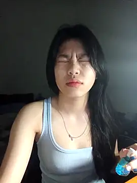 Snapshot of Katanh chatting on 04.27.26 Katanh online show from 04.27.26