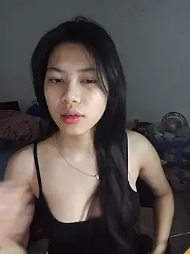 Snapshot of Katanh chatting on 06.18.26 Katanh online show from 06.18.26