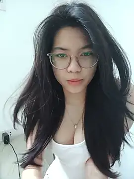 Snapshot of Katanh chatting on 07.06.26 Katanh online show from 07.06.26