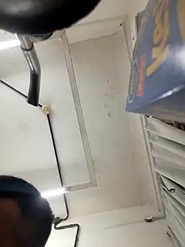 EmeyErre online show from 04.11.26