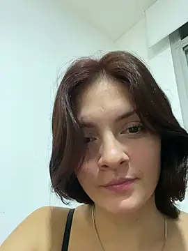 Snapshot of Danielaeliana chatting on 06.06.26 Danielaeliana online show from 06.06.26