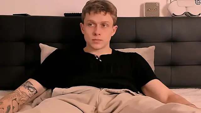 TalkingHead 0  online show from 12.20.25