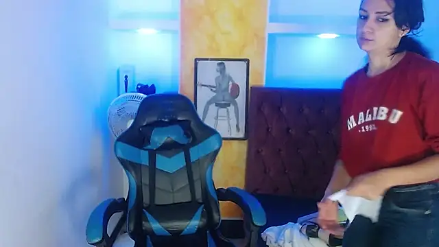 alison moon7 online show from 10.01.25