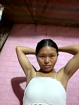 milo bae online show from 10.23.25