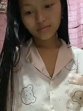 milo bae online show from 04.17.26