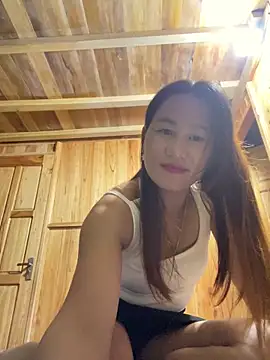 phungtiti online show from 10.04.25