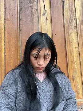 EmLy02 online show from 02.09.26