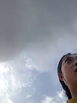 EmLy02 online show from 03.01.26