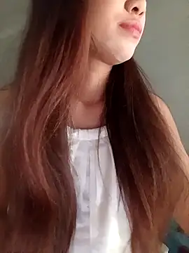 Snapshot of fanchunn chatting on 10.06.25 fanchunn online show from 10.06.25