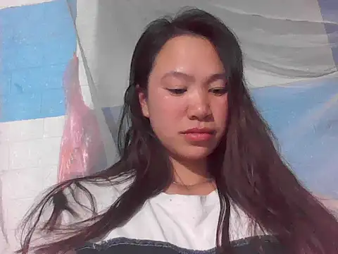 Snapshot of fanchunn chatting on 11.11.25 fanchunn online show from 11.11.25