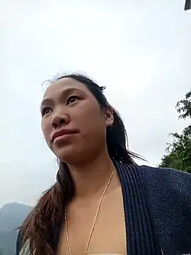 Snapshot of fanchunn chatting on 11.16.25 fanchunn online show from 11.16.25